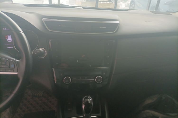 日产 逍客 2021款 2.0L CVT旗舰版局部细节16