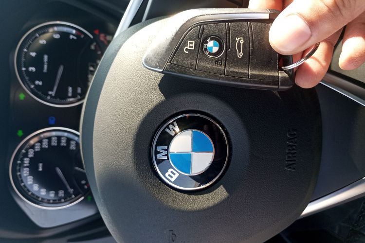 宝马1系 2019款 118i 时尚型中控内饰11