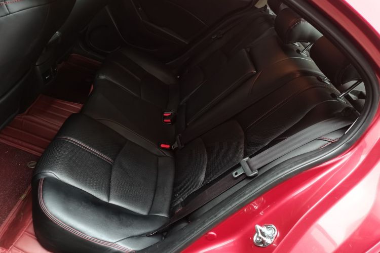 马自达3 昂克赛拉 2017款 三厢 1.5L 自动豪华型 国V中控内饰7004