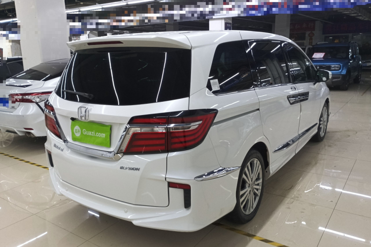 本田 艾力绅 2016款 2.4L 经典版车身外观7