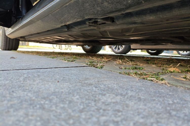 奔驰E级 2019款 E 300 L 运动时尚型局部细节9003