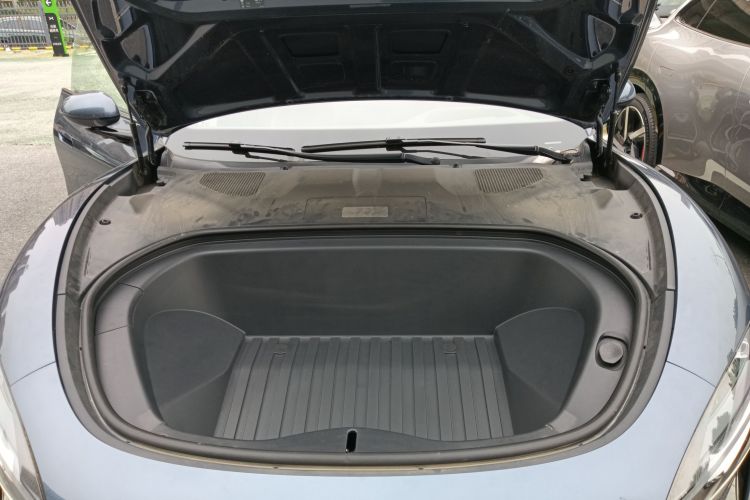 小米汽车 小米SU7 2024款 四驱超长续航高阶智驾Max版机舱底盘24