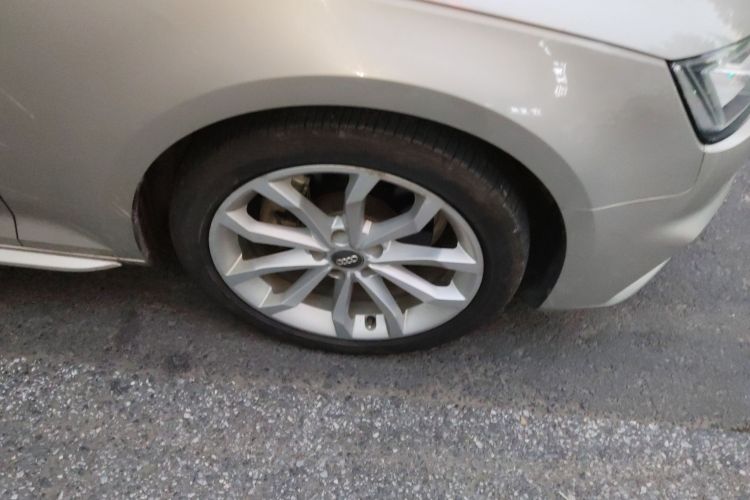 奥迪A4L 2018款 30周年年型 40 TFSI 时尚型车身外观6007