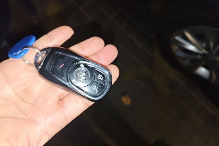 别克 昂科威 2017款 28T 四驱豪华型中控内饰7001