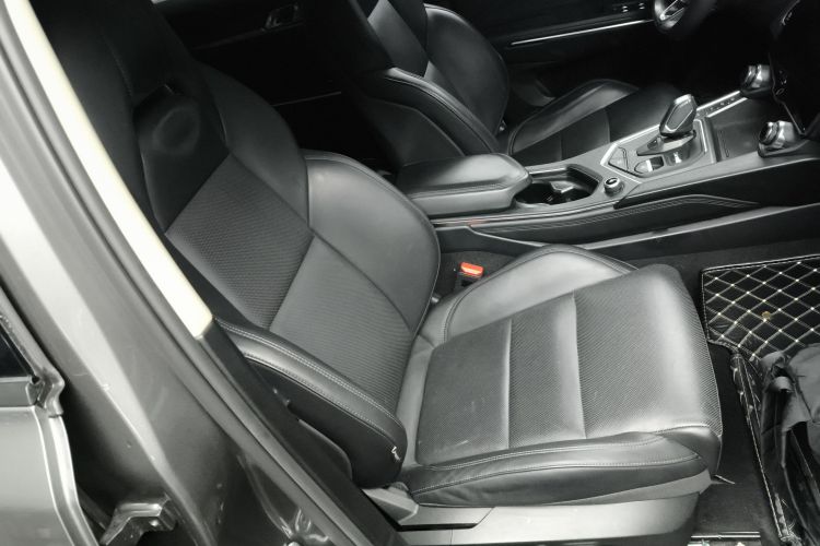 领克01 2021款 2.0TD 两驱型Pro局部细节41