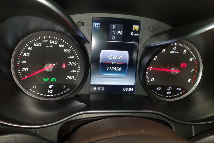 奔驰GLC 2018款 GLC 260 4MATIC 豪华型中控内饰15