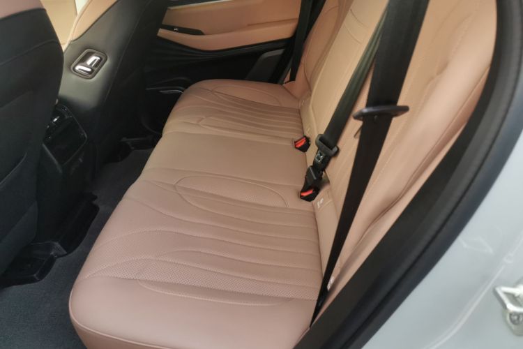 奇瑞 瑞虎8 L 2024款 2.0T 两驱豪华版 5座中控内饰7004