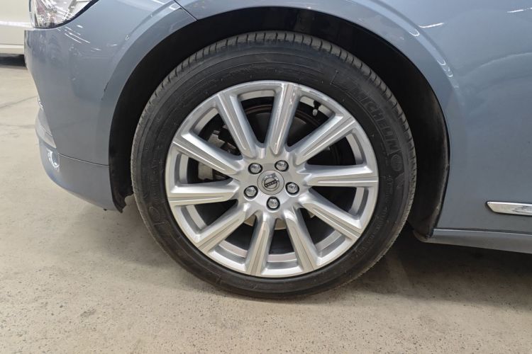 沃尔沃S90 2020款 T5 智逸豪华版车身外观6007