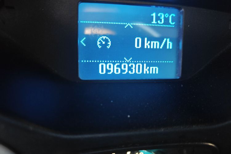 福特 福克斯 2015款 两厢 EcoBoost 125 手动超能风尚型中控内饰15