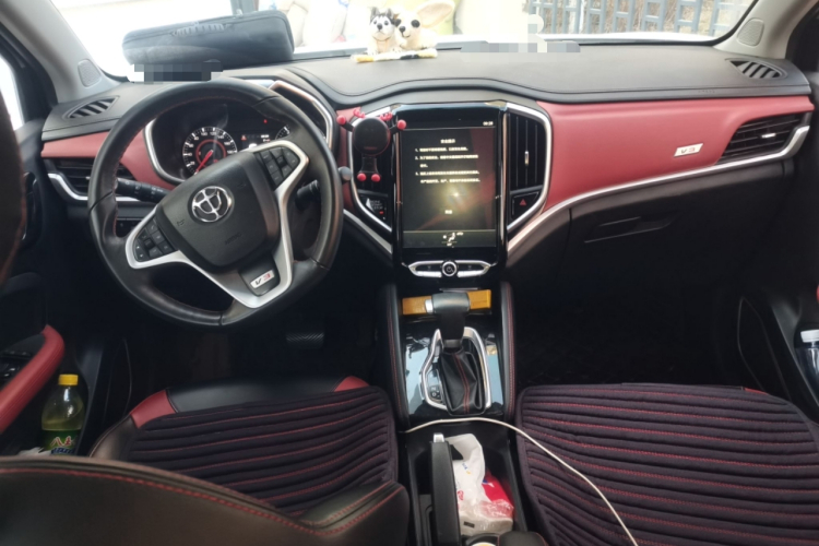 中华V3 2017款 1.5L 自动智能型中控内饰12