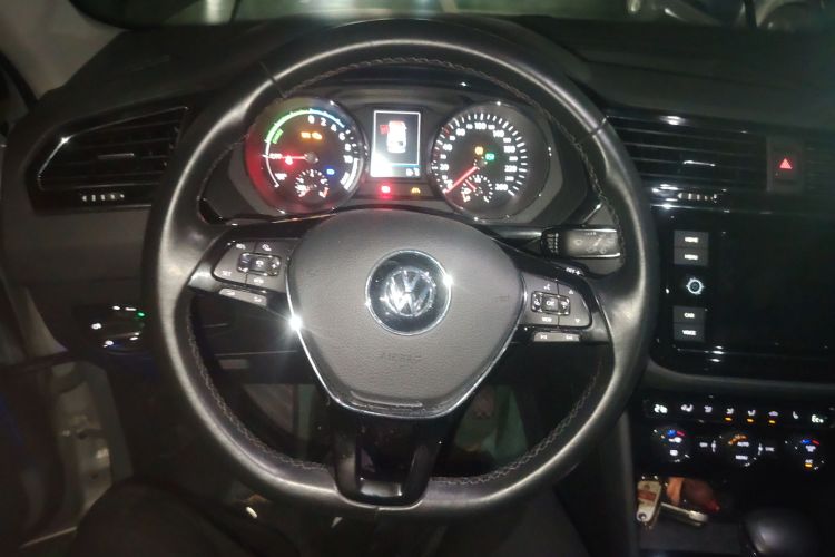 大众 途观L新能源 2019款 430PHEV 混动旗舰版局部细节13