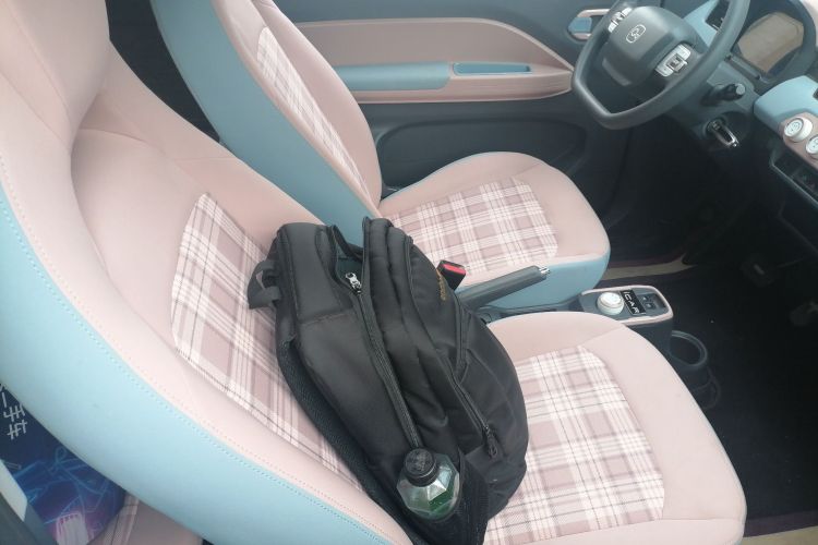 奇瑞新能源 QQ冰淇淋 2024款 170km 圣代 +中控内饰41