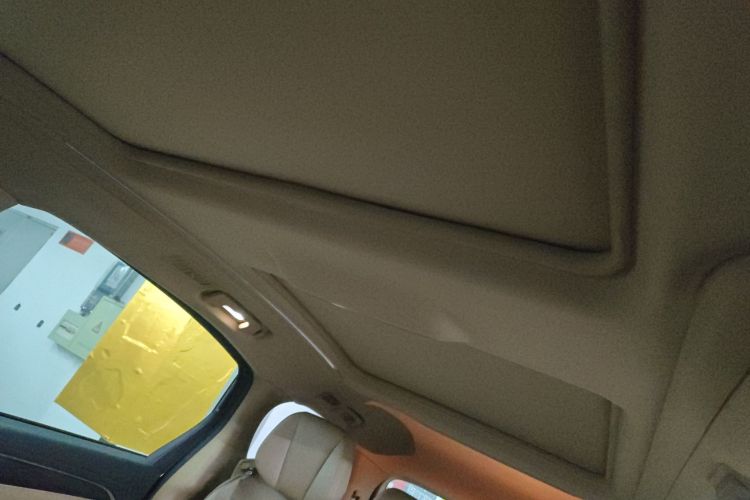 别克GL8 2021款 ES陆尊 653T 旗舰型中控内饰22