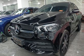 奔驰GLE轿跑 2020款 GLE 350 4MATIC 轿跑SUV 豪华型