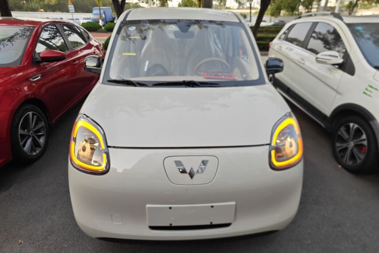 五菱汽车 宏光MINIEV 2025款 四门版 进阶款车身外观2