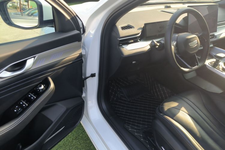 吉利汽车 星瑞 2025款 东方曜 1.5TD 扶摇版中控内饰20