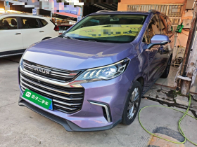 上汽大通MAXUS 大通G50 2019款 1.5T 首发款自动豪华版 7座