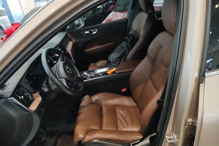 沃尔沃XC60 2023款 B5 四驱智远豪华版局部细节19