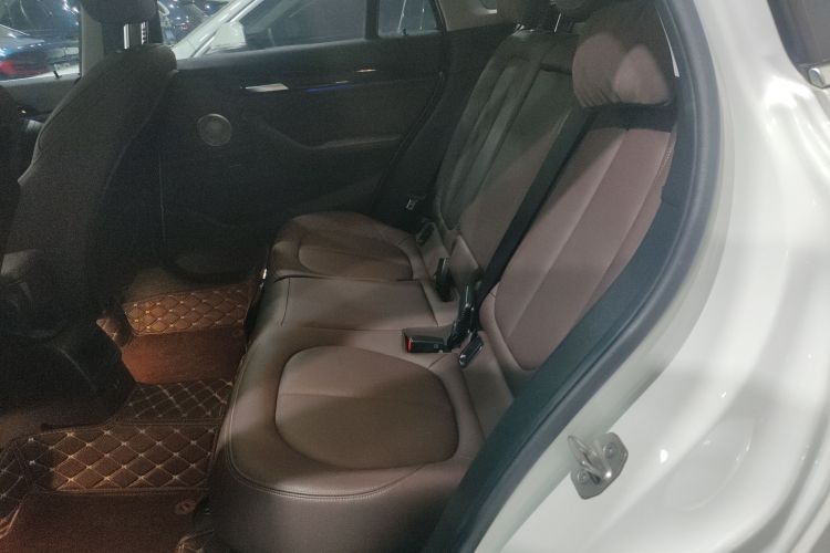 宝马X1 2022款 sDrive20Li 时尚型中控内饰7004