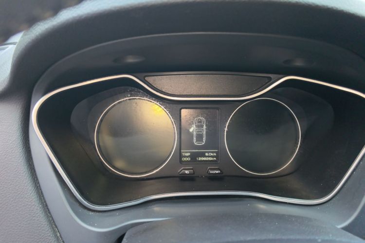 吉利汽车 远景X6 2016款 1.3T CVT旗舰型中控内饰14