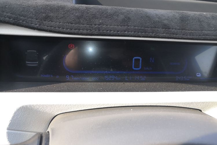 吉利银河 2024款 熊猫mini 200km 耐力熊中控内饰14