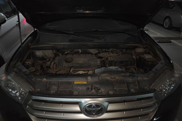 丰田 汉兰达 2012款 2.7L 两驱7座豪华版局部细节24