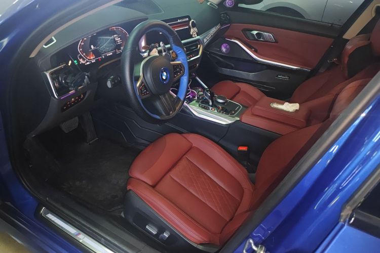 宝马3系 2022款 改款 325Li M运动曜夜套装中控内饰19