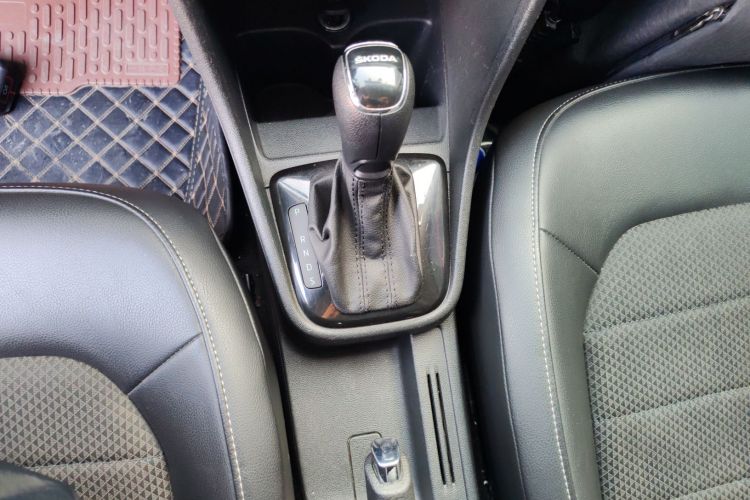 斯柯达 昕动 2016款 改款 1.6L 自动创行版中控内饰18