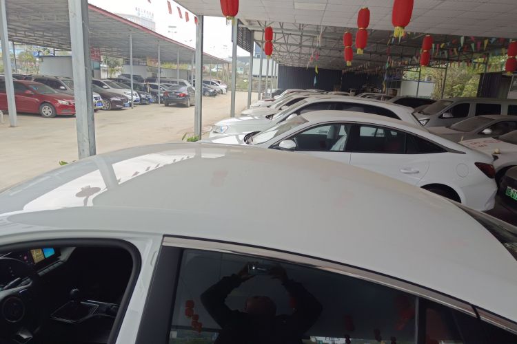 名爵 MG5 2023款 180DVVT 手动风尚版局部细节57