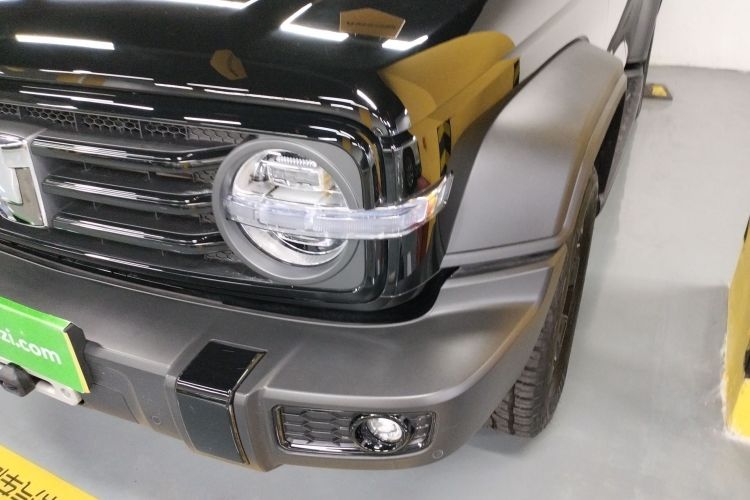 坦克300 2024款 2.0T 征服者车身外观36