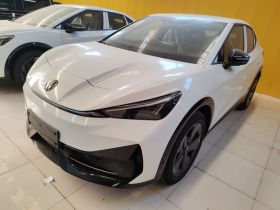 大众 ID.UNYX 与众 2024款 改款 Pro 长续航版