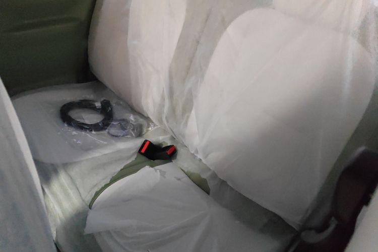 吉利银河 2025款 210km 熊猫骑士中控内饰21