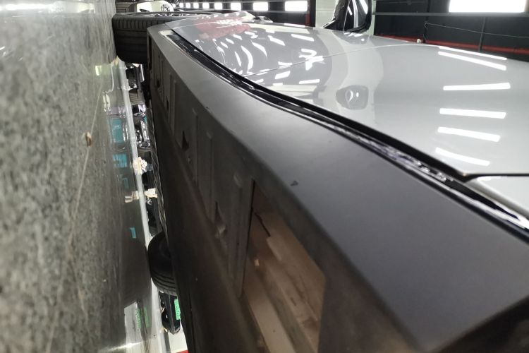 小鹏P7 2024款 P7i 550 Pro局部细节9002