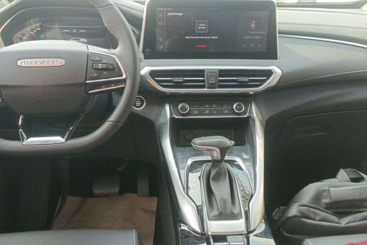 上汽大通MAXUS 大通G50 2020款 1.5T 自动豪华版中控内饰16