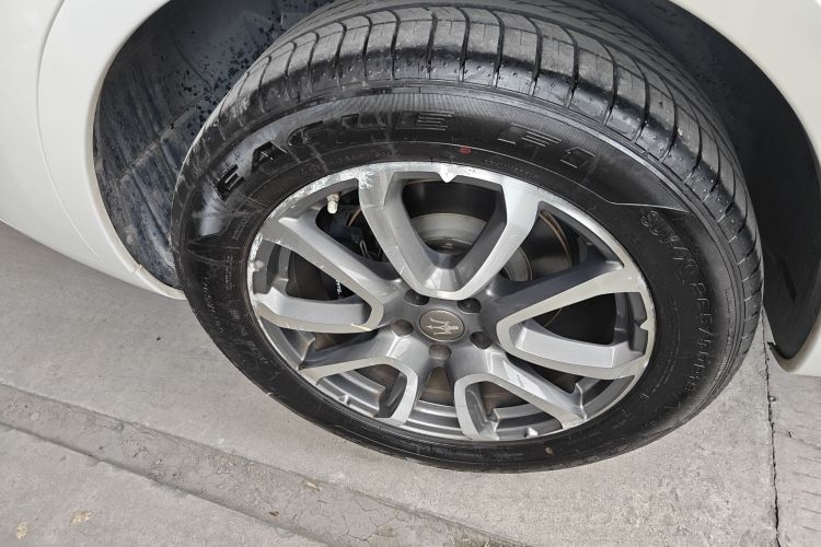 玛莎拉蒂 Levante 2016款 3.0T 标准型车身外观6008