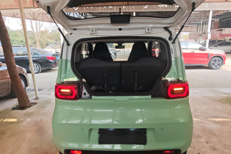 五菱汽车 宏光MINIEV 2022款 马卡龙臻享款 磷酸铁锂机舱底盘23