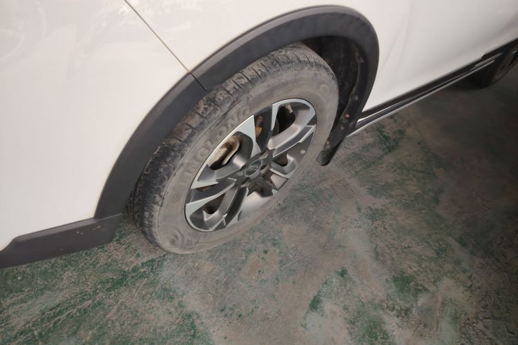 吉利汽车 远景X3 2019款 升级版 1.5L CVT精英型车身外观6007