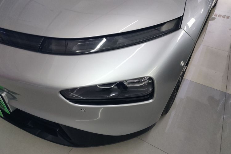 小鹏P7 2022款 670N+局部细节36