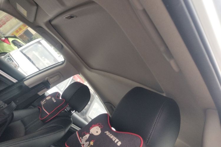 本田 思域 2016款 220TURBO CVT豪华版中控内饰22