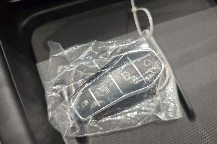 比亚迪 海豹06新能源 2024款 DM-i 80KM尊贵型中控内饰7001