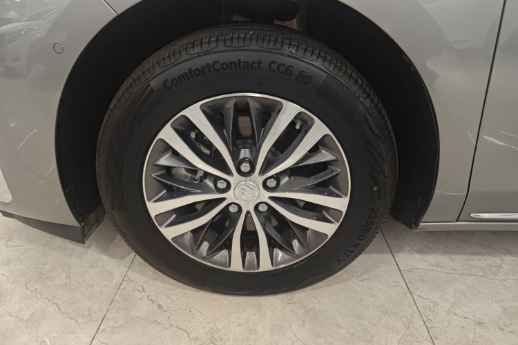 别克GL8 2023款 ES陆尊 尊享型车身外观6001