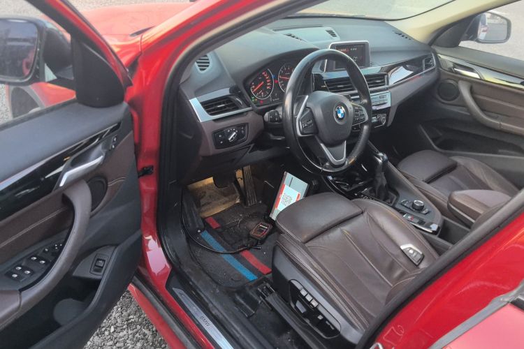 宝马X1 2018款 sDrive18Li 尊享型中控内饰20