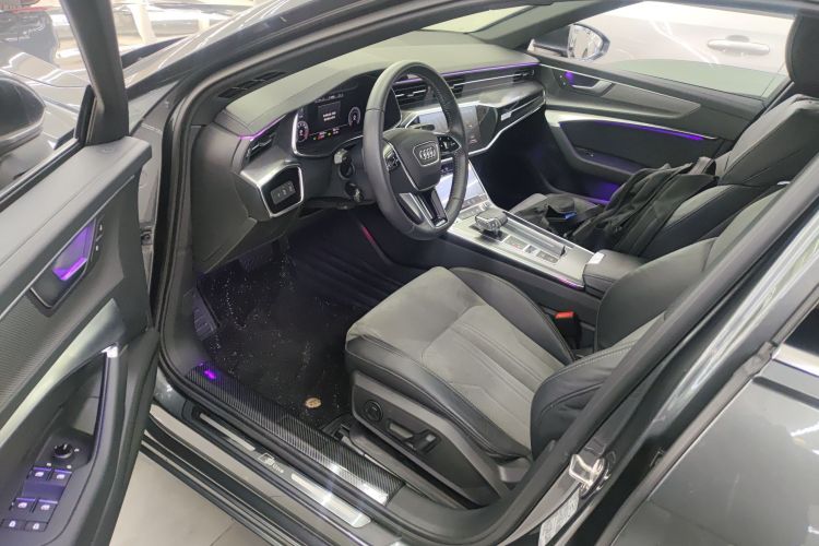 奥迪A6L 2019款 45 TFSI 臻选动感型中控内饰20