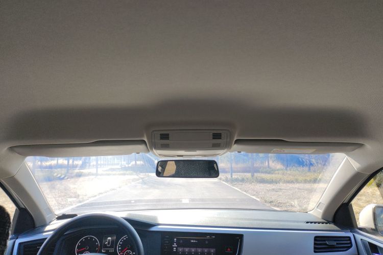 大众 Polo 2022款 Plus 1.5L 自动纵情乐活版中控内饰22