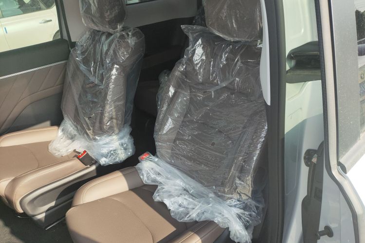 五菱汽车 星光730新能源 2025款 插混 125km 豪华型中控内饰7004