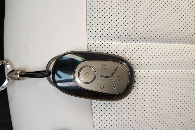 吉利银河 星愿 2025款 410km 自由版中控内饰7001