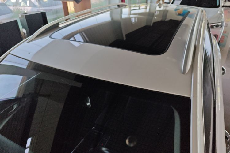 荣威RX5 eMAX 2020款 500PHEV 4G互联豪华版车身外观57