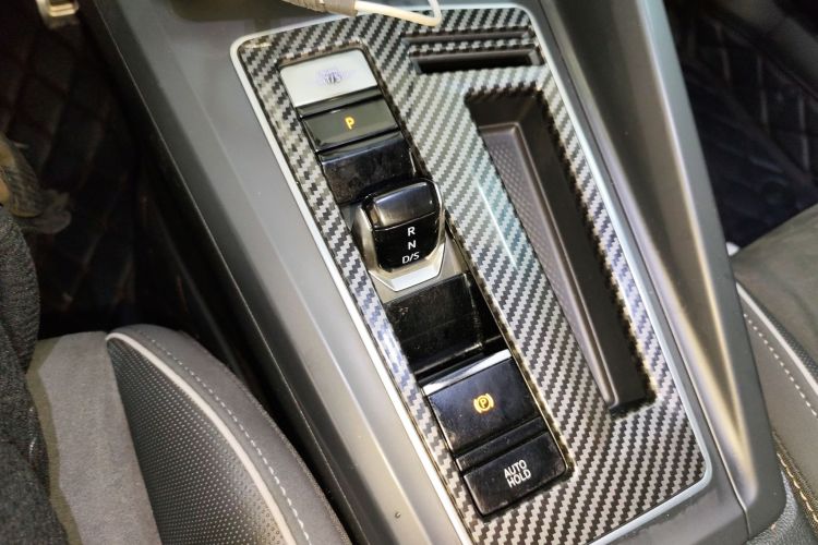 大众 高尔夫 2021款 280TSI DSG R-Line局部细节18