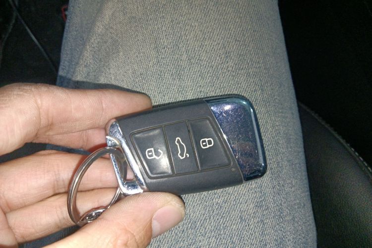 大众 迈腾 2020款 330TSI DSG 豪华型中控内饰11