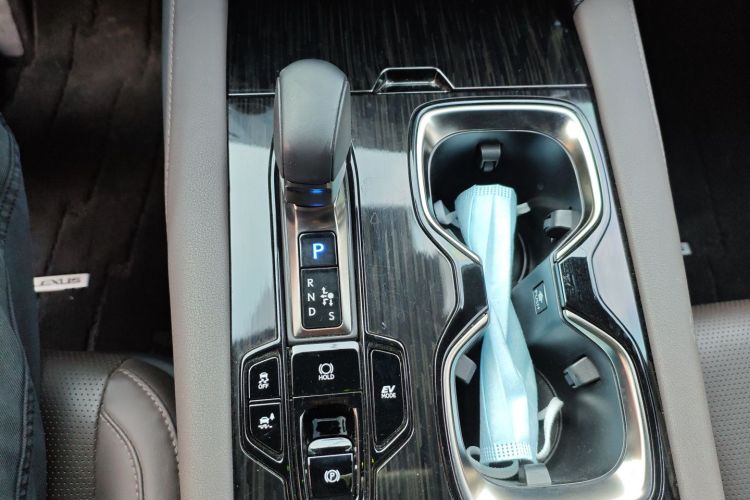 雷克萨斯RX 2023款 350h 四驱醇享版中控内饰18